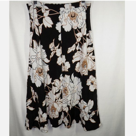 APT. 9 Women's Black Floral Front Slit Midi Skirt Decorative Buttons Size Large - Picture 10 of 10
